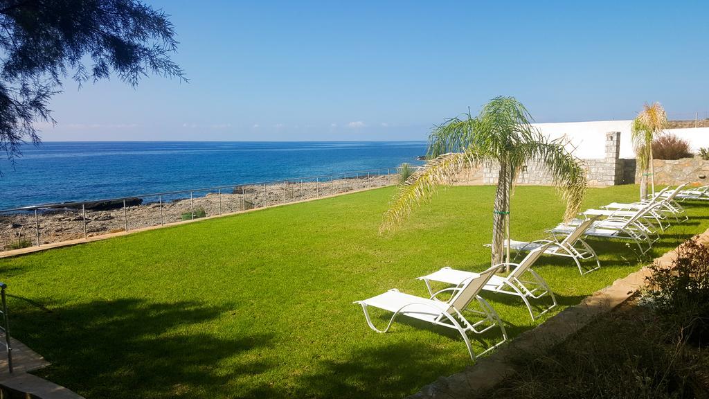 Kritamos Beach Apartments Frangokastello エクステリア 写真